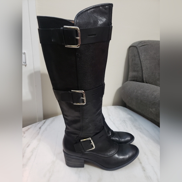 Boots- Donald J Pliner Dax boot size 9.5M - Picture 2 of 9